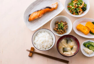 【食事と健康】「え、食べちゃダメなの？」牛肉、豚肉、ポテチに“発がん性”⁉ 国が注意喚起する意外な食べ物3選